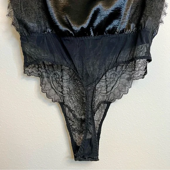 Victoria secret black bodysuit small - Picture 10 of 10